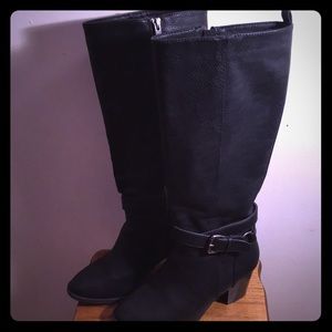 G H Bass & Co - Hana Boots